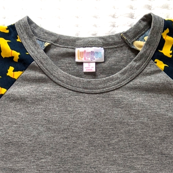 LuLaRoe Randy Tee - Picture 4 of 5